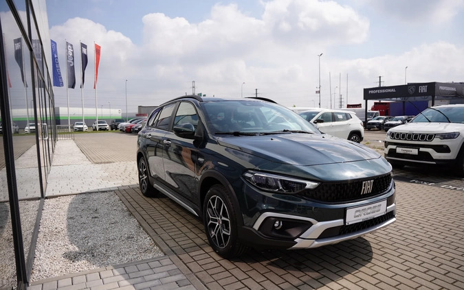 Fiat Tipo cena 105900 przebieg: 1, rok produkcji 2024 z Gliwice małe 211